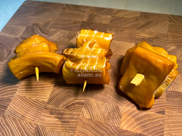 Шашлычок из кальмара х/к в Саранске