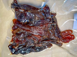 Мясные снеки: Икра форели вяленая